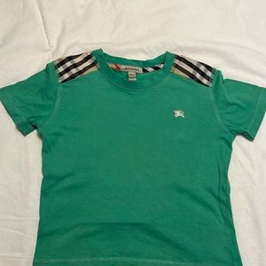 Unisex Burberry t shirt. Great condition!